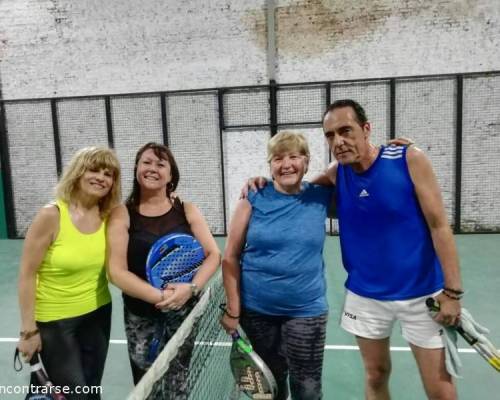 18062 26 **2018 Seguimos jugando al Padel ? ** Horario: 14:30 a 16:30