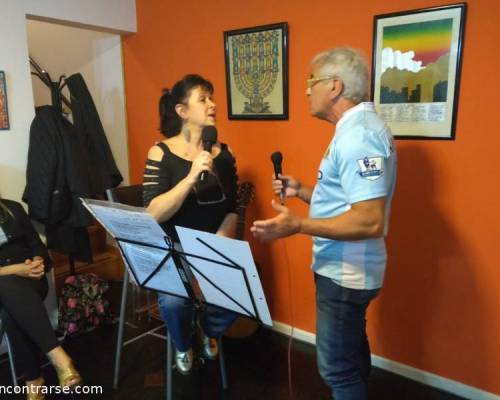 18122 13 TE GUSTA CANTAR Y QUERES HACERLO ? VENI AL TALLER DE CANTO GRUPAL
