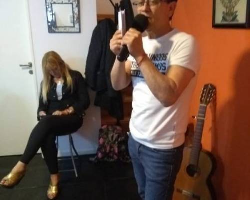 18122 15 TE GUSTA CANTAR Y QUERES HACERLO ? VENI AL TALLER DE CANTO GRUPAL