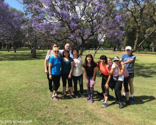 18143 26 PALERMO ENTRENA Y TAMBIEN MATEA !!! (caminamos, corremos, trotamos)