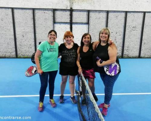 18242 11 **2018 Seguimos jugando al Padel ? ** Horario: 14:30 a 16:30