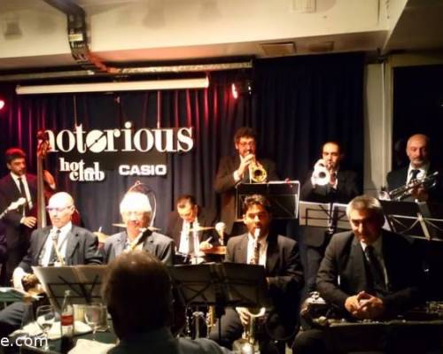 18256 14 La antigua jazz band