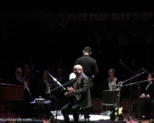 18271 15 Tributo a Pink Floyd con la Banda Sinfónica Nacional de Ciegos, Coro Polifónico Nacional de Ciegos junto a Lito Vitale, Hilda Lizarazu y Juan Carlos B