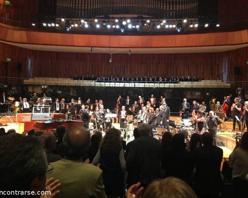 18271 17 Tributo a Pink Floyd con la Banda Sinfónica Nacional de Ciegos, Coro Polifónico Nacional de Ciegos junto a Lito Vitale, Hilda Lizarazu y Juan Carlos B