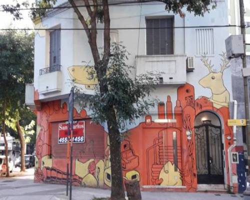 18334 26 Colegiales Mercado de las pulgas y sus grafitis por la Jones