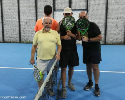 18341 2 **Seguimos jugando al Padel en el 2019 ? ** Horario: 14:30 a 16:30