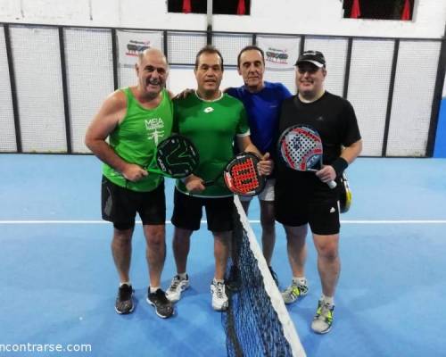 18343 10 **Seguimos jugando al Padel en el 2019 ? ** Horario: 14:30 a 16:30