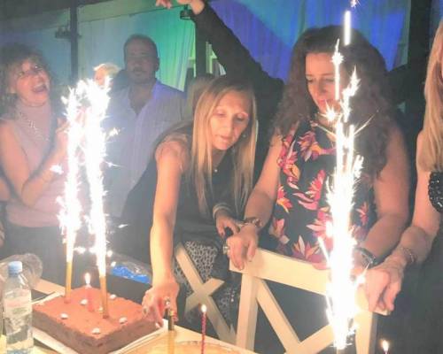 Feliz Cumple chicas !!!!! :Encuentro Grupal FESTEJAMOS EL CUMPLE DE MARINA, BETINA Y GISELLE