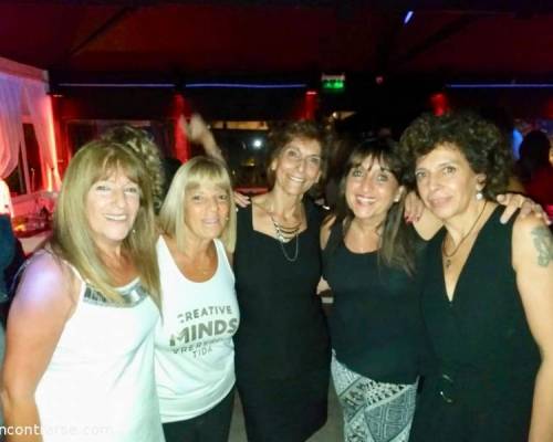 LINDAS GRACIAS POR VENIR  :Encuentro Grupal PIZZA SHOW-DANCING--- INDIRA ---