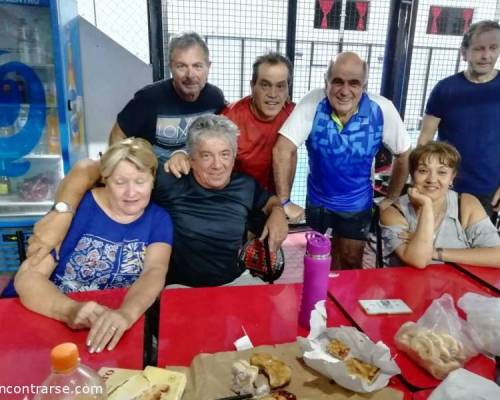 18508 2 **Seguimos jugando al Padel en el 2019 ? ** Horario: 14:30 a 16:30