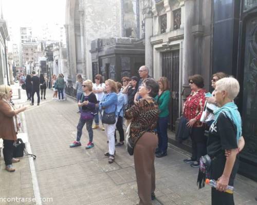 18552 116 Cementerio de Recoleta y Masonería por la Jones