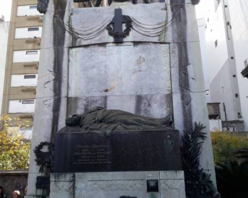 18552 143 Cementerio de Recoleta y Masonería por la Jones