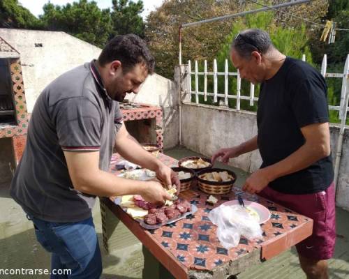 18609 12 SEMANA SANTA DE AMIGOSSS NO TAN SANTOS.....