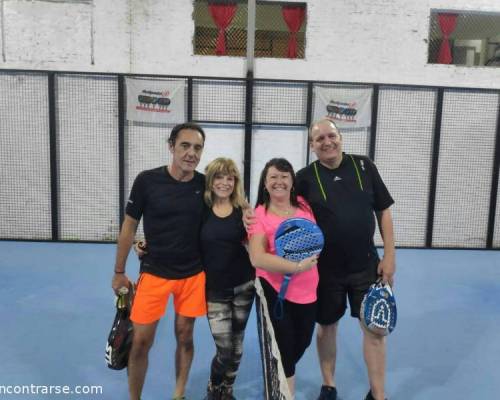 18786 3 **Seguimos jugando al Padel en el 2019 ? ** Horario: 14:30 a 16:30