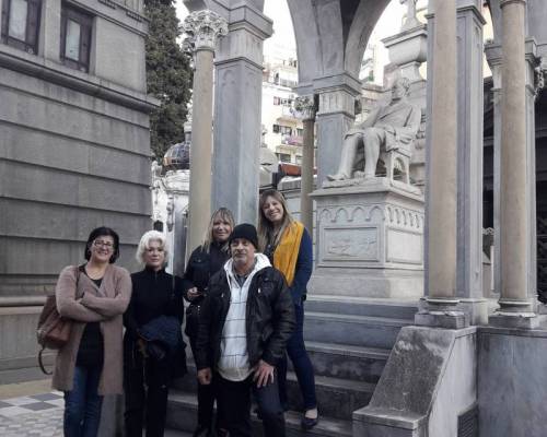 18795 10 Cementerio de Recoleta y Masonería por la Jones