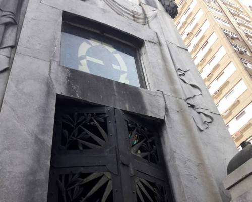 18795 11 Cementerio de Recoleta y Masonería por la Jones