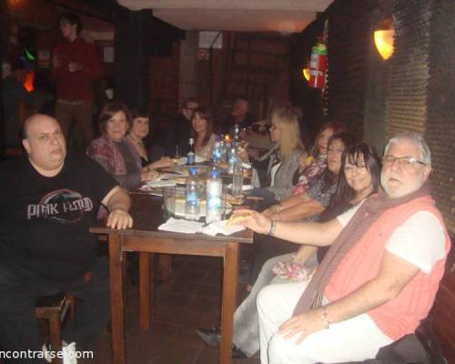 18900 1 CANTAMOS Y BAILAMOS  EN  MASTROPUEBLO MÁS TIEMPO!! ,KARAOKE Y CENA INCLUIDA!!Me acompañas?