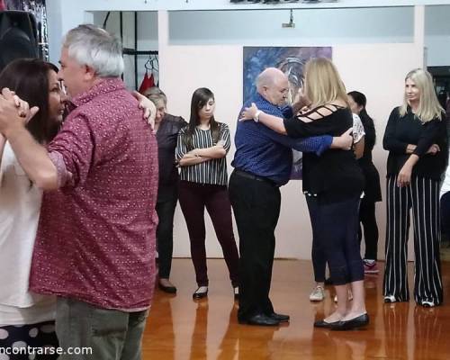 18919 4 Vení a bailar tango