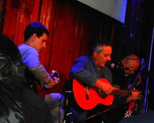 18950 7 FOLKLORE EN LA BOHEMIA-PEÑA FEDERAL CON LA PRESENTACION DE OMAR PEREZ Y TOMAS LIPAN-