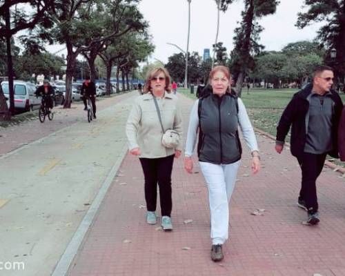 18955 6 CAMINAMOS DOMINGO A LA TARDE CON AMIGOS 