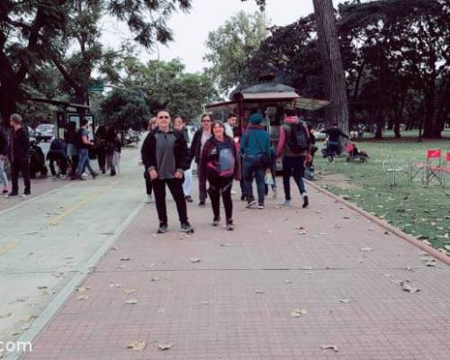 18955 8 CAMINAMOS DOMINGO A LA TARDE CON AMIGOS 