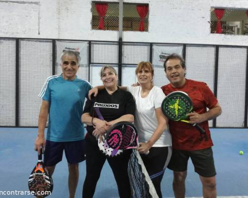 18979 9 **Seguimos jugando al Padel en el 2019 ? ** Horario: 14:30 a 16:30