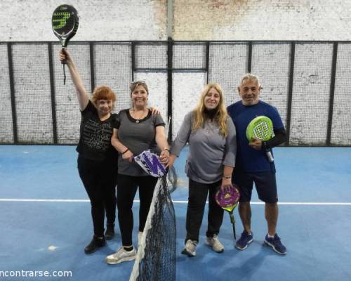 18981 2 **Seguimos jugando al Padel en el 2019 ? ** Horario: 14:30 a 16:30