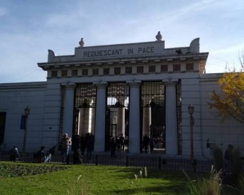 19063 13 Cementerio de Recoleta y Masonería por la Jones