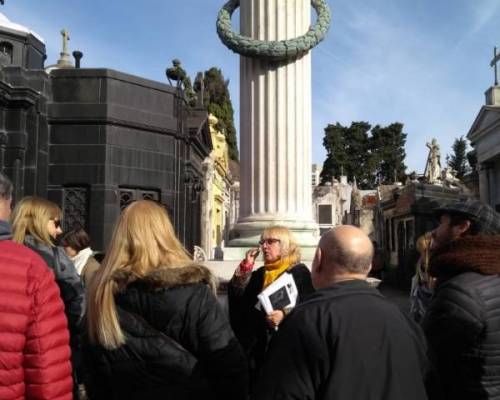 19063 5 Cementerio de Recoleta y Masonería por la Jones