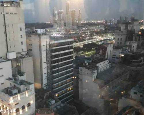 19076 7 Miradores de Buenos Aires, vista desde Zirkel piso 22  con vista de 360º y paseo de la Alamada. Por la Jones.