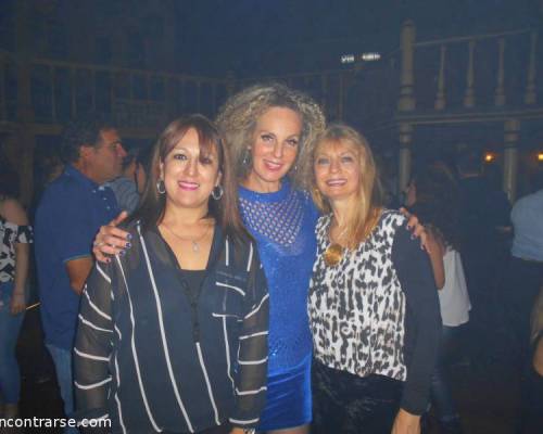 19135 27 FESTEJAMOS CENANDO Y BAILANDO  EN WESTERN DISCO!!!! 