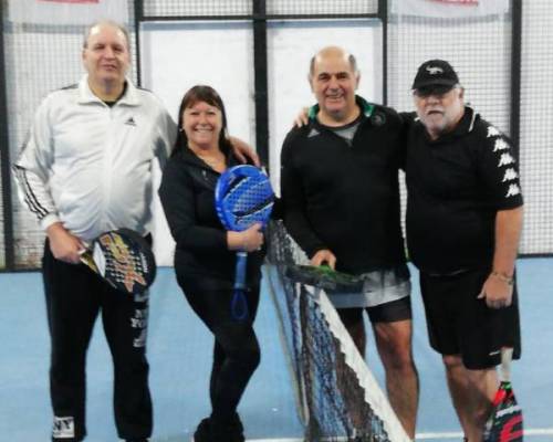 19168 54 **Seguimos jugando al Padel en el 2019 ? ** Horario: 14:30 a 16:30