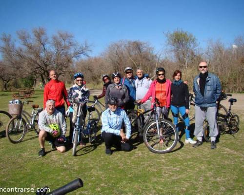 19173 15 Pinta choripan en costanera sur...