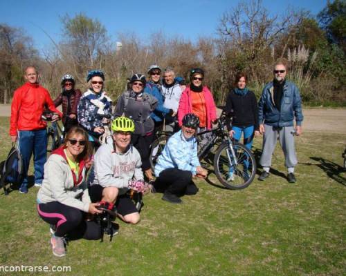 19173 17 Pinta choripan en costanera sur...