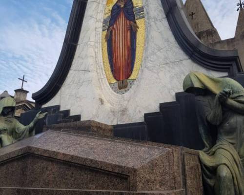 19197 12 Cementerio de Recoleta Misterios y Curiosidades por la Jones