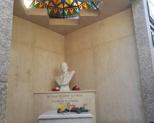 19197 6 Cementerio de Recoleta Misterios y Curiosidades por la Jones