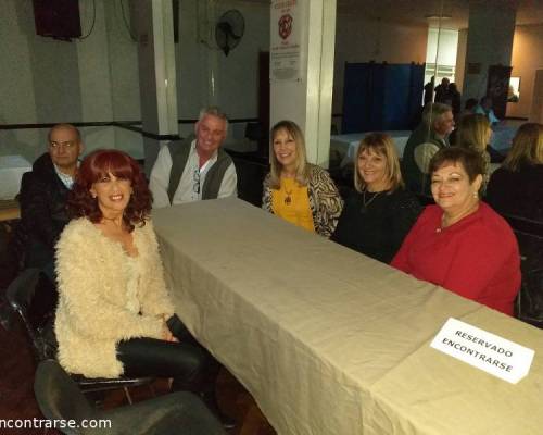 Que lindos que están amigos!!!! Cris, Tere, Jose  y Ale💋💋💋 :Encuentro Grupal 