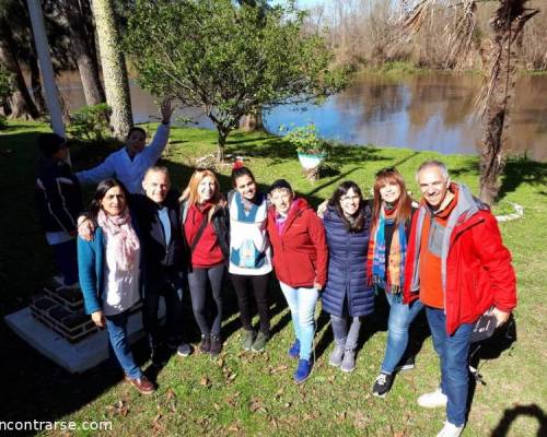 Con las docentes de Ibicuy .  :Encuentro Grupal Visita a ahijados y Hogar de menores en Entre Rios