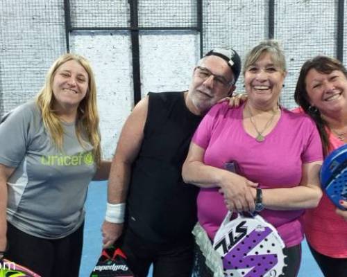 19255 14 **Seguimos jugando al Padel en el 2019 ? ** Horario: 14:30 a 16:30