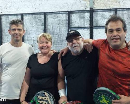 19459 10 **Seguimos jugando al Padel en el 2019 ? ** Horario: 14:30 a 16:30