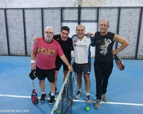 19459 5 **Seguimos jugando al Padel en el 2019 ? ** Horario: 14:30 a 16:30