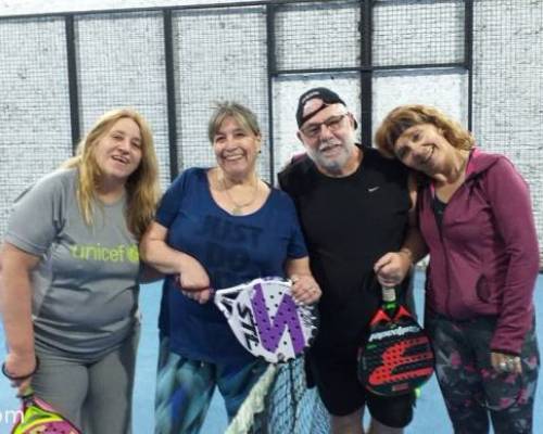 19459 8 **Seguimos jugando al Padel en el 2019 ? ** Horario: 14:30 a 16:30