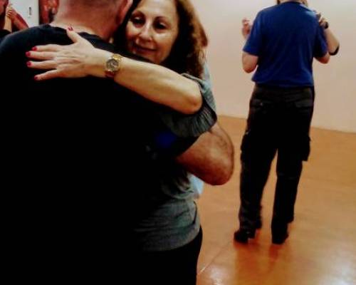 "Garrapata "" :Encuentro Grupal Vení a bailar tango