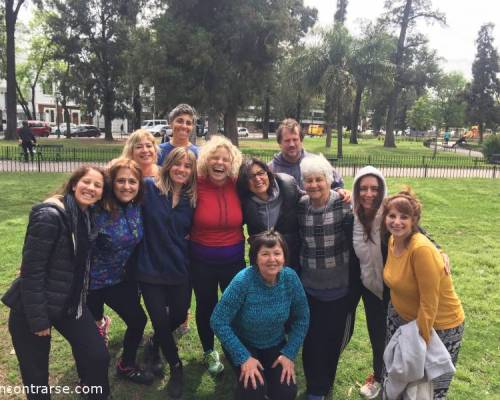 Que grande Tony presente !!  :Encuentro Grupal Yoga y mateada en la plaza Arenales 