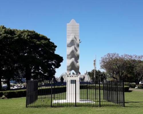 19571 6 de Recoleta a Palermo Monumentaria los porqué de la Historia Argentina, por la Jones