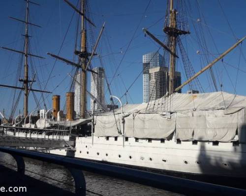 19573 3 Puerto Madero, al atardecer hacia el Sur, por la Jones