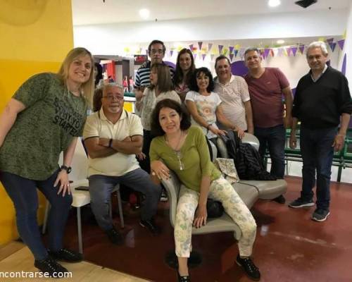 Bienvenidos Alfredo, Horacio, Rubén  , Mónica ,Ricardo, Gaby  en fin parte del Grupo Caballito !!!! :Encuentro Grupal BOWLING  CANALETERO !!!!