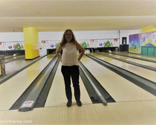 Felicitaciones Giselle!!! :Encuentro Grupal BOWLING  CANALETERO !!!!