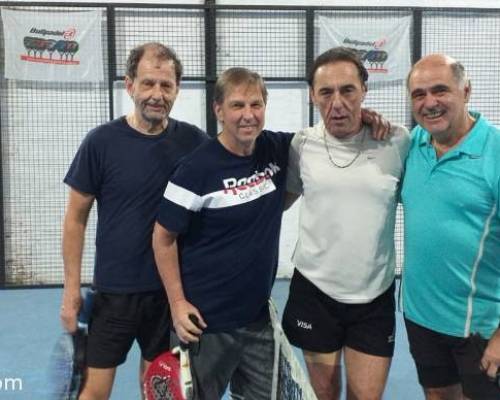 19652 1 **Seguimos jugando al Padel en el 2019 ? ** Horario: 14:30 a 16:30