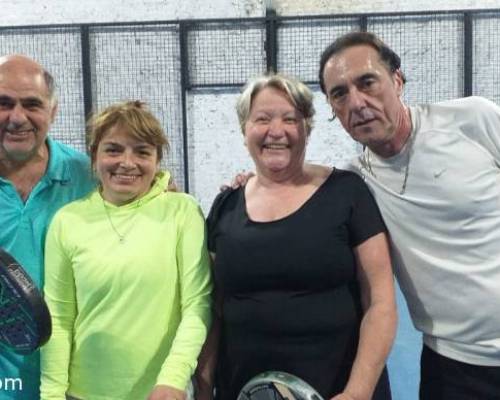 19652 3 **Seguimos jugando al Padel en el 2019 ? ** Horario: 14:30 a 16:30